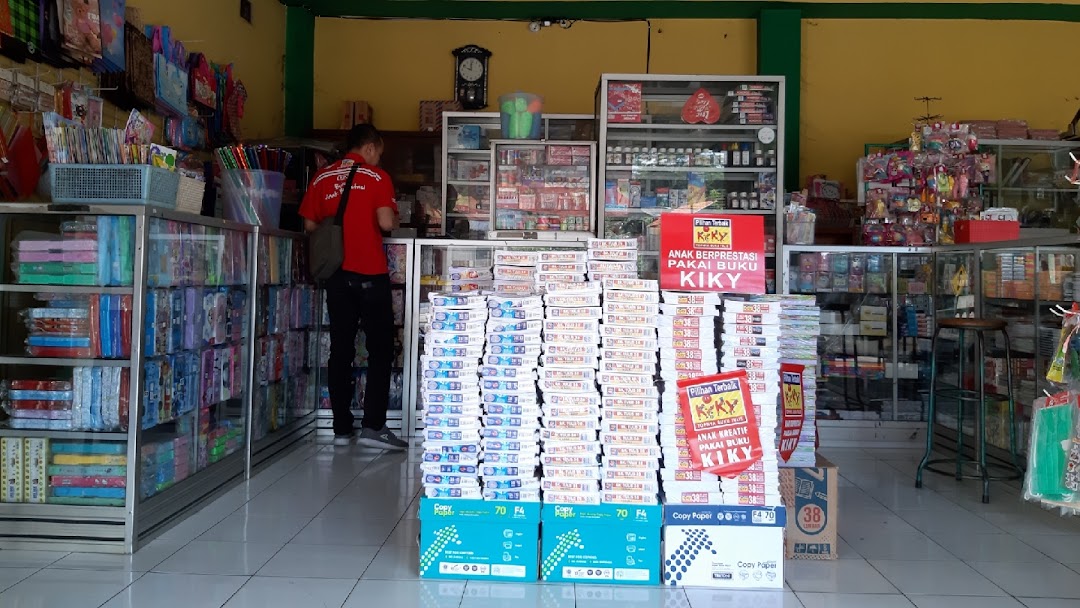 Warung Kopi di Jalan Ir Juanda: Saingan Rival Saat Citimall Datang